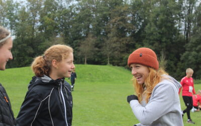 Über Stock und Stein bei der Cross-Country-Schulmeisterschaft